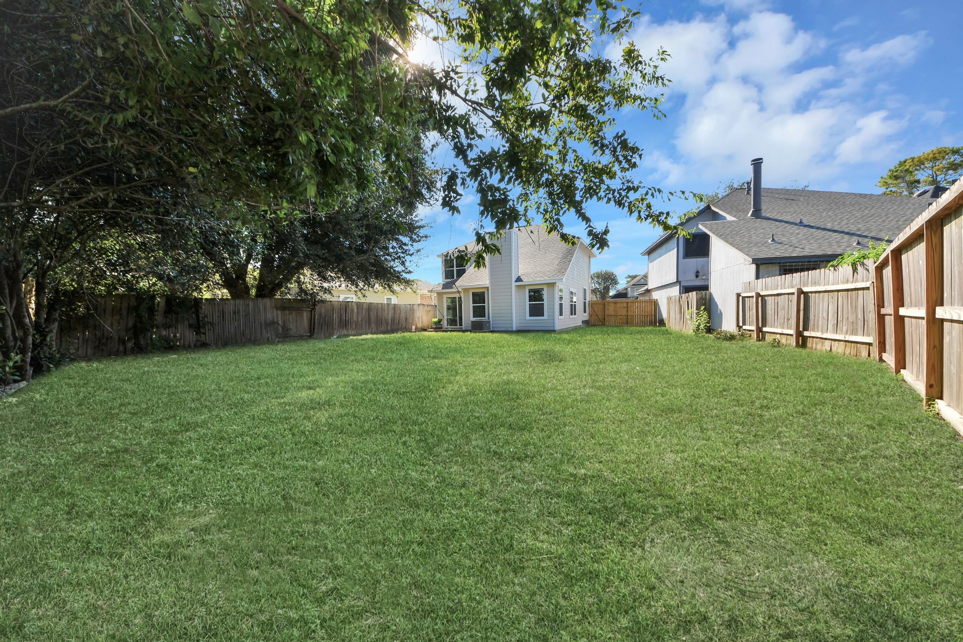 4450 Hidden Trace Court, Houston, TX 77066 Backyard
