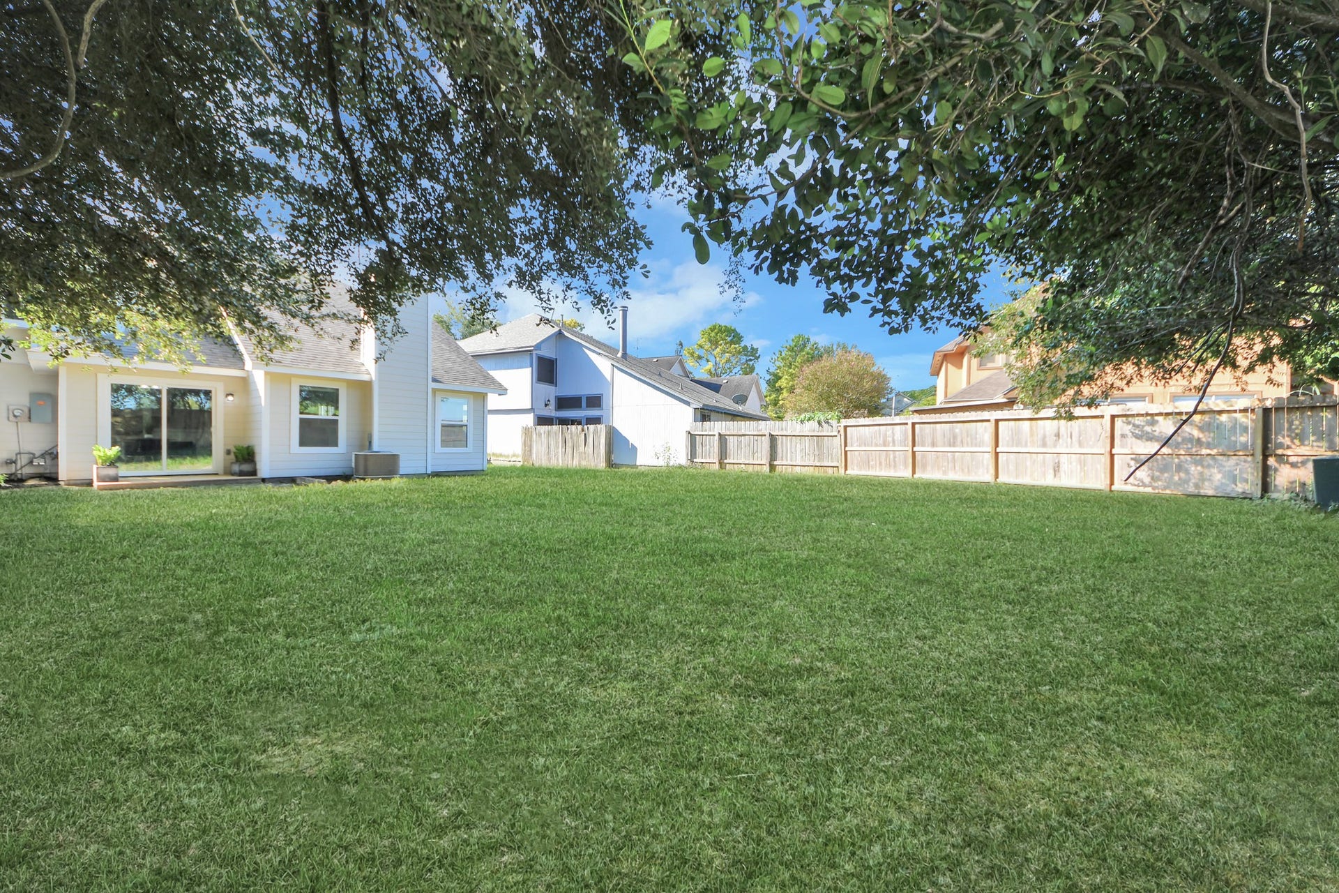 4450 Hidden Trace Court, Houston, TX 77066 Backyard