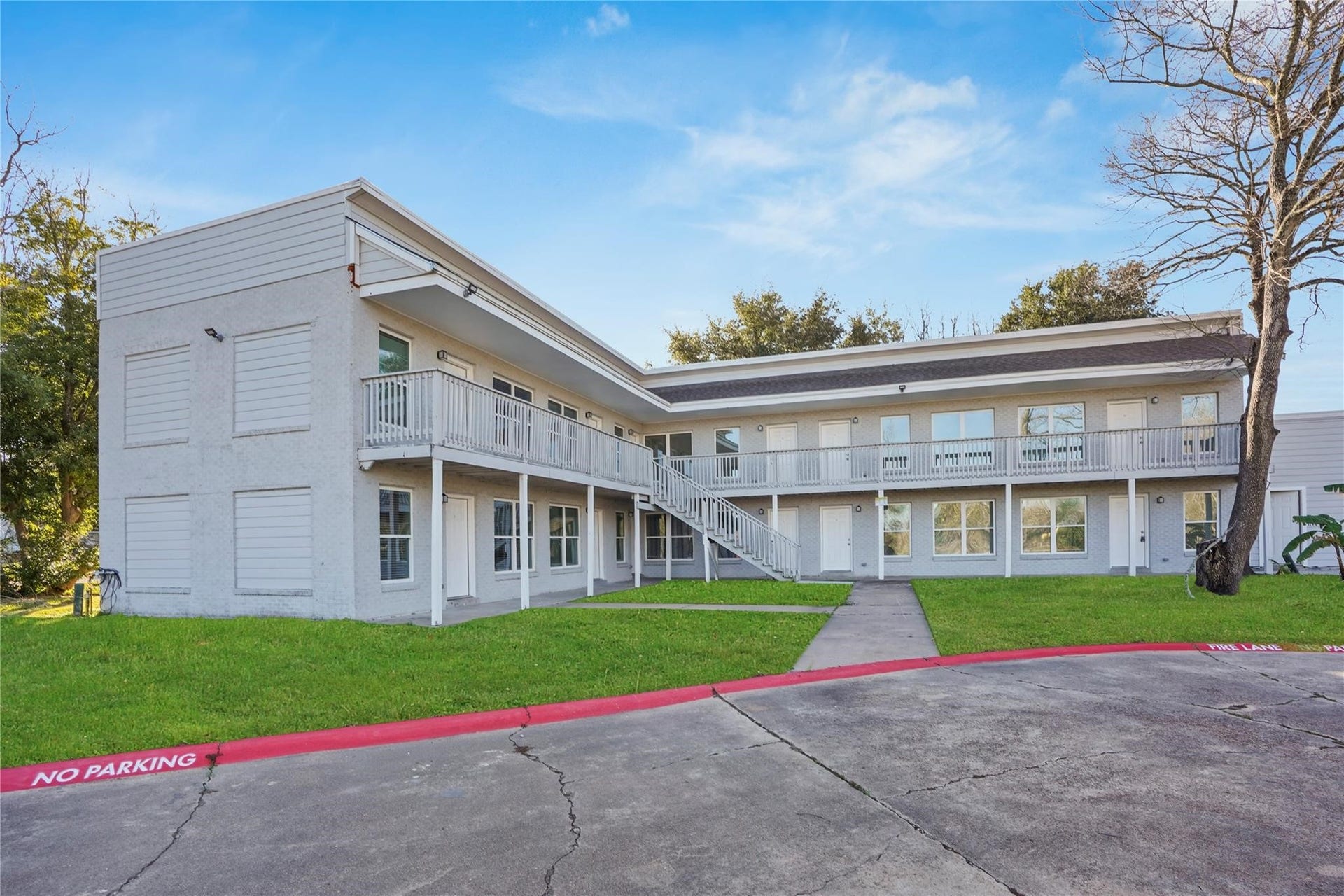 1803 Oak Street, La Marque, TX 77568 1803 Oak Street, La Marque, TX 77568