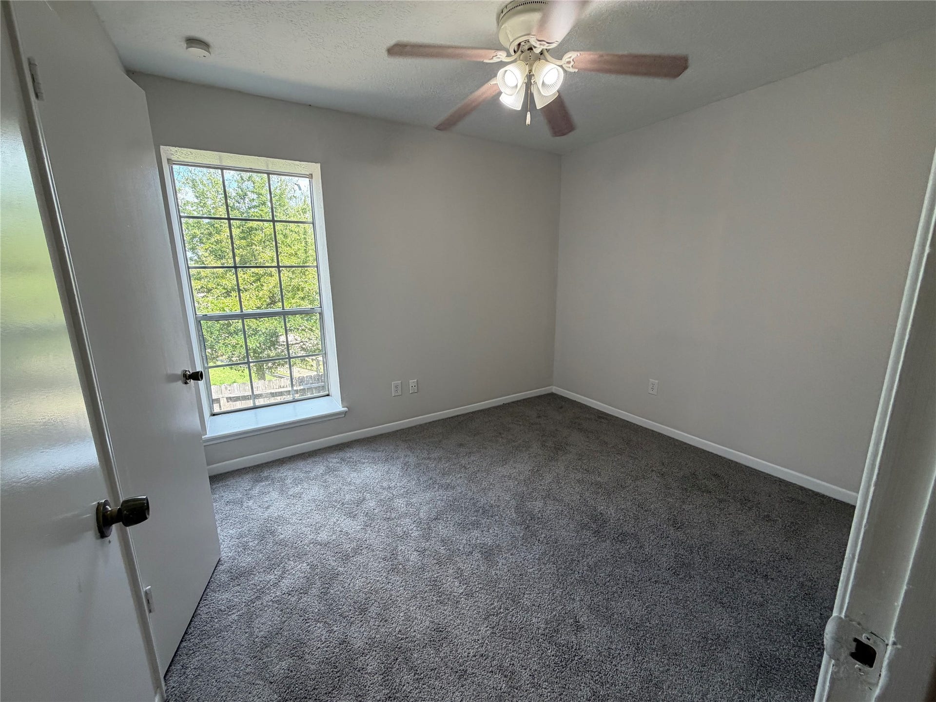 11500 Meadow Lane, #4, Houston, TX 77477 11500 Meadow Lane, #4, Houston, TX 77477