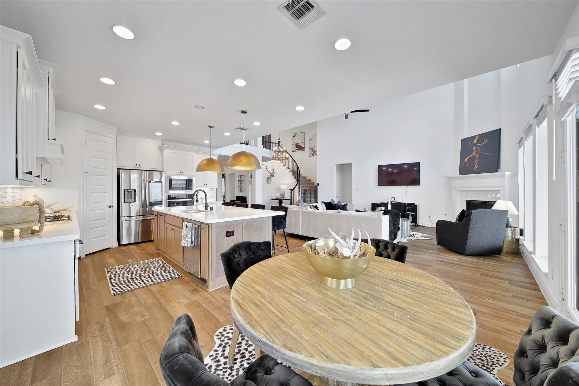 20111 Appaloosa Hill Drive, Tomball, TX 77377 20111 Appaloosa Hill Drive, Tomball, TX 77377