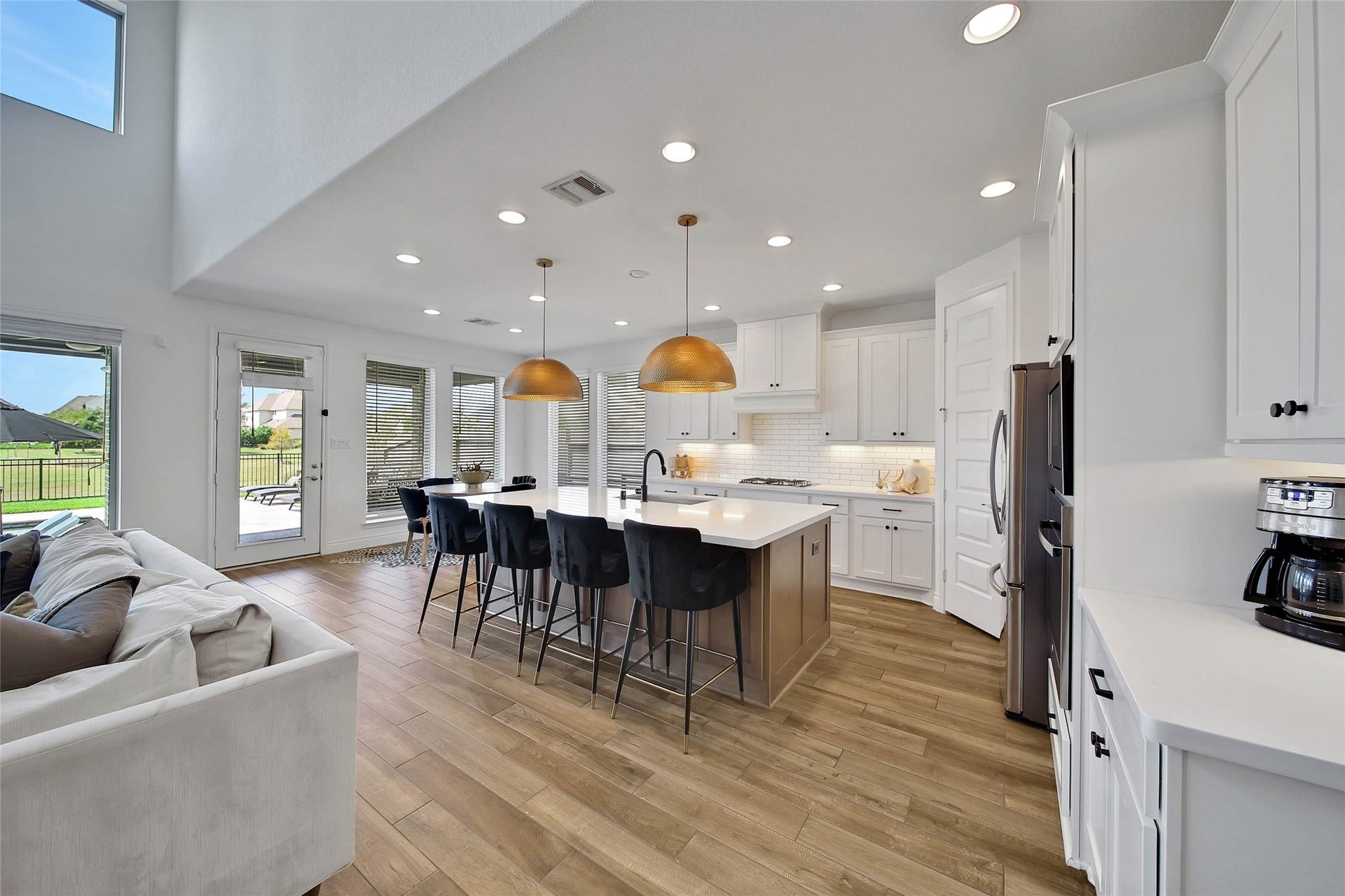 20111 Appaloosa Hill Drive, Tomball, TX 77377 20111 Appaloosa Hill Drive, Tomball, TX 77377