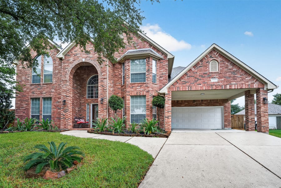 Property photo for 10402 Sage Dock Court, Houston, TX