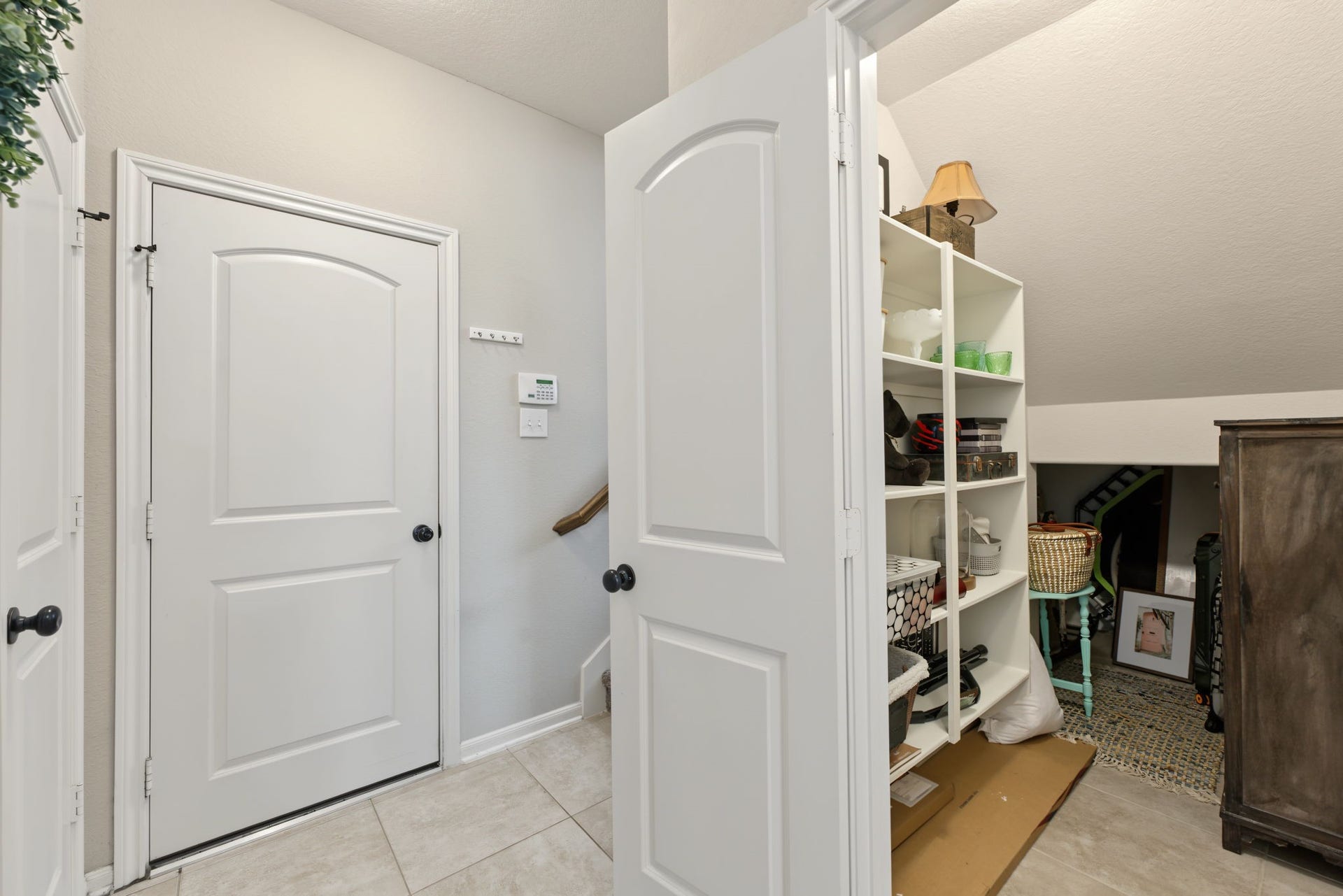 178 Biltmore Loop, Montgomery, TX 77316 This home has lots of storage. Especially under the stairs.