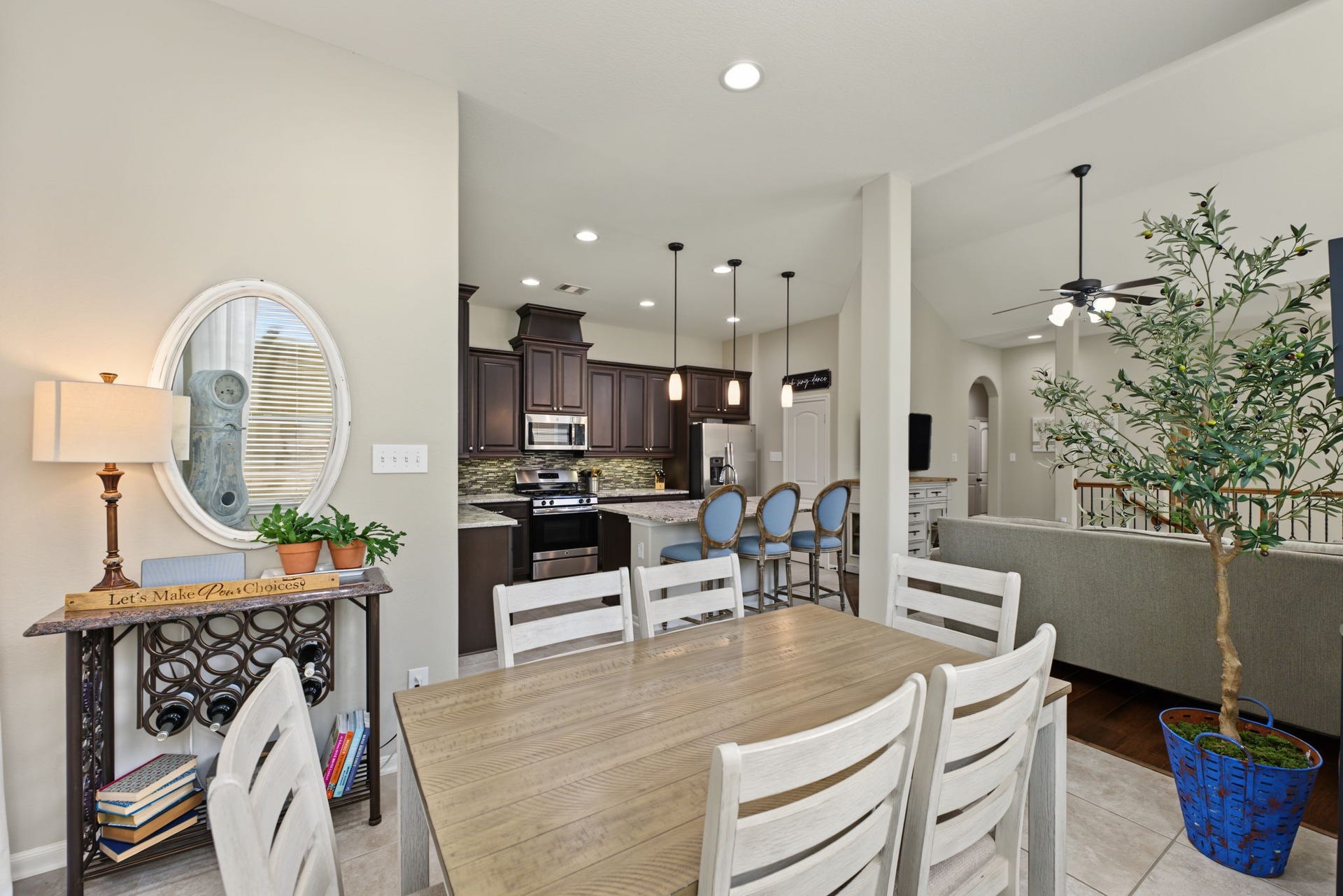 178 Biltmore Loop, Montgomery, TX 77316 178 Biltmore Loop, Montgomery, TX 77316