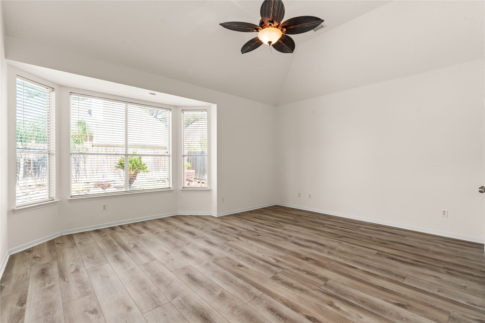 23218 Colony Green Drive, Katy, TX 77494 Spacious Primary bedroom with pool view!