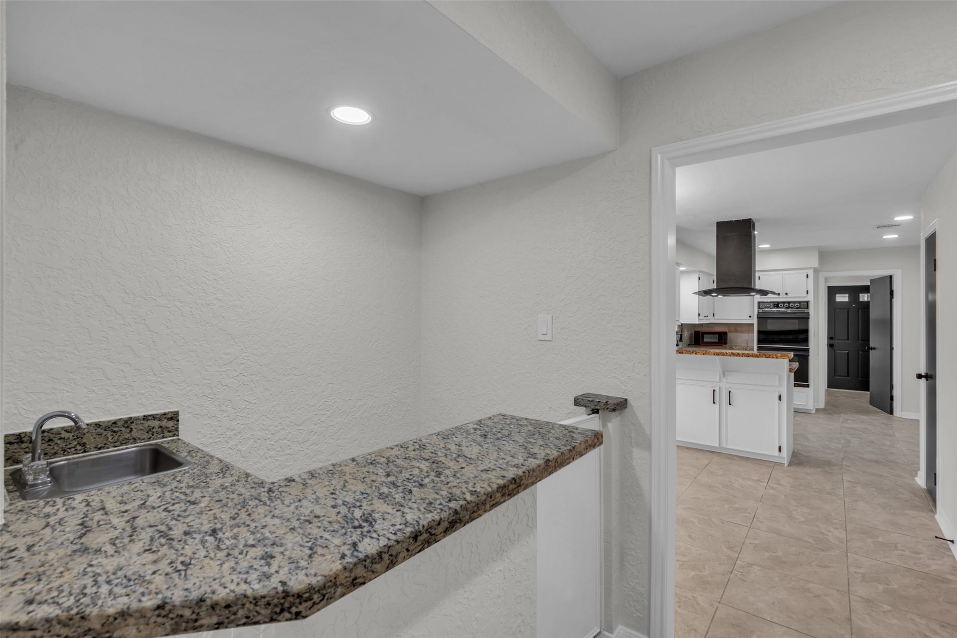 3911 Pecan Valley Drive, Missouri City, TX 77459 3911 Pecan Valley Drive, Missouri City, TX 77459