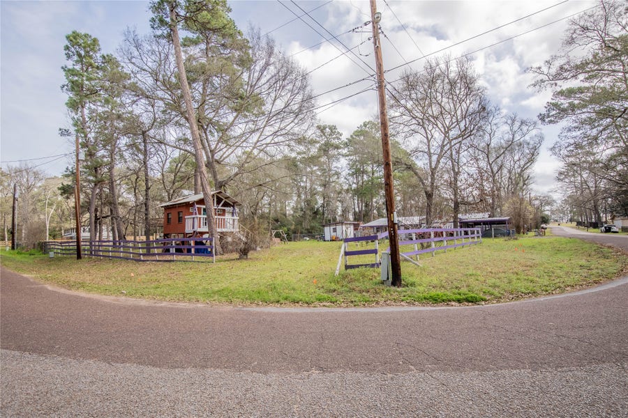 Property photo for 16444 Stinson Lane, Montgomery, TX