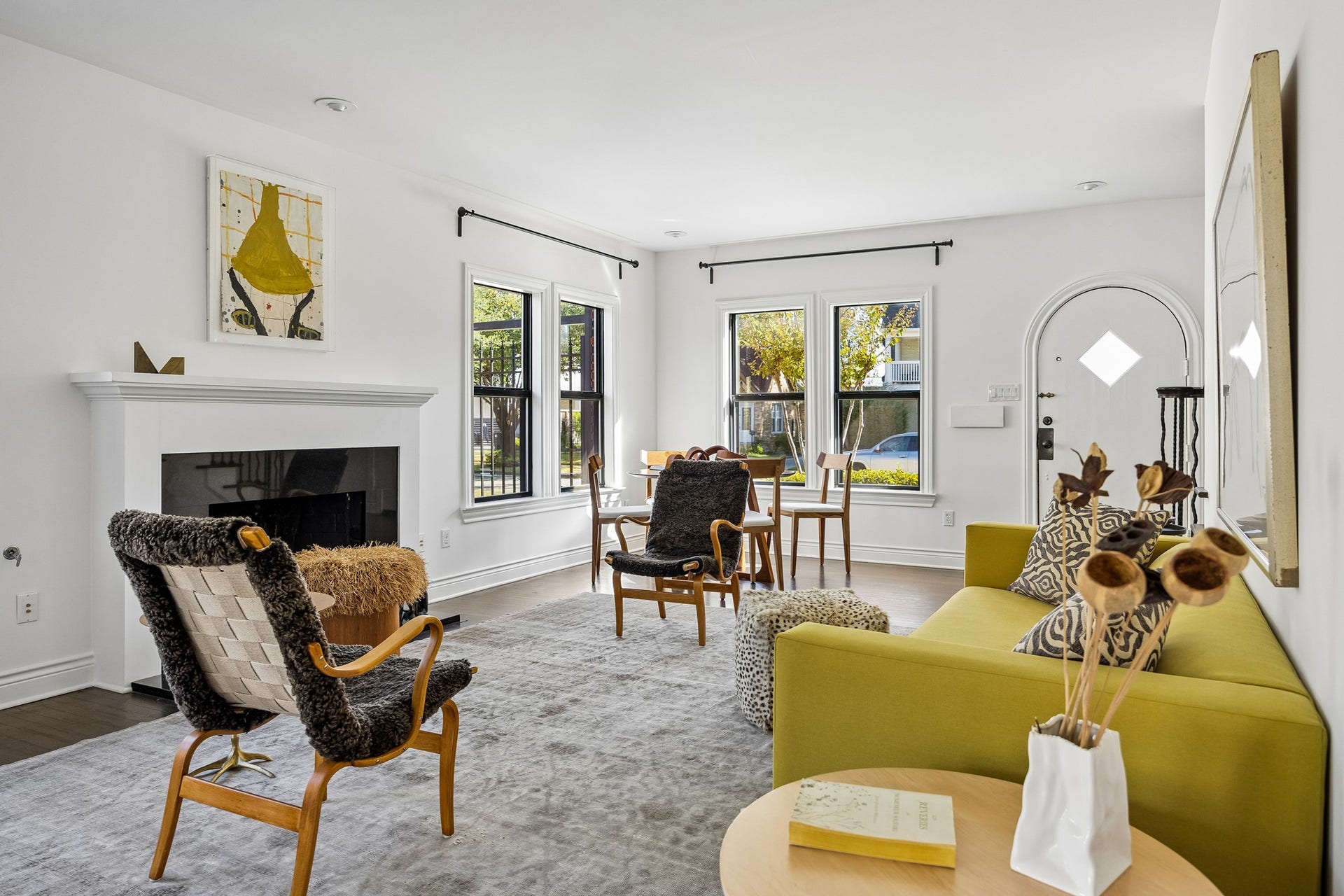 2144 Colquitt Street, Houston, TX 77098 2144 Colquitt Street, Houston, TX 77098