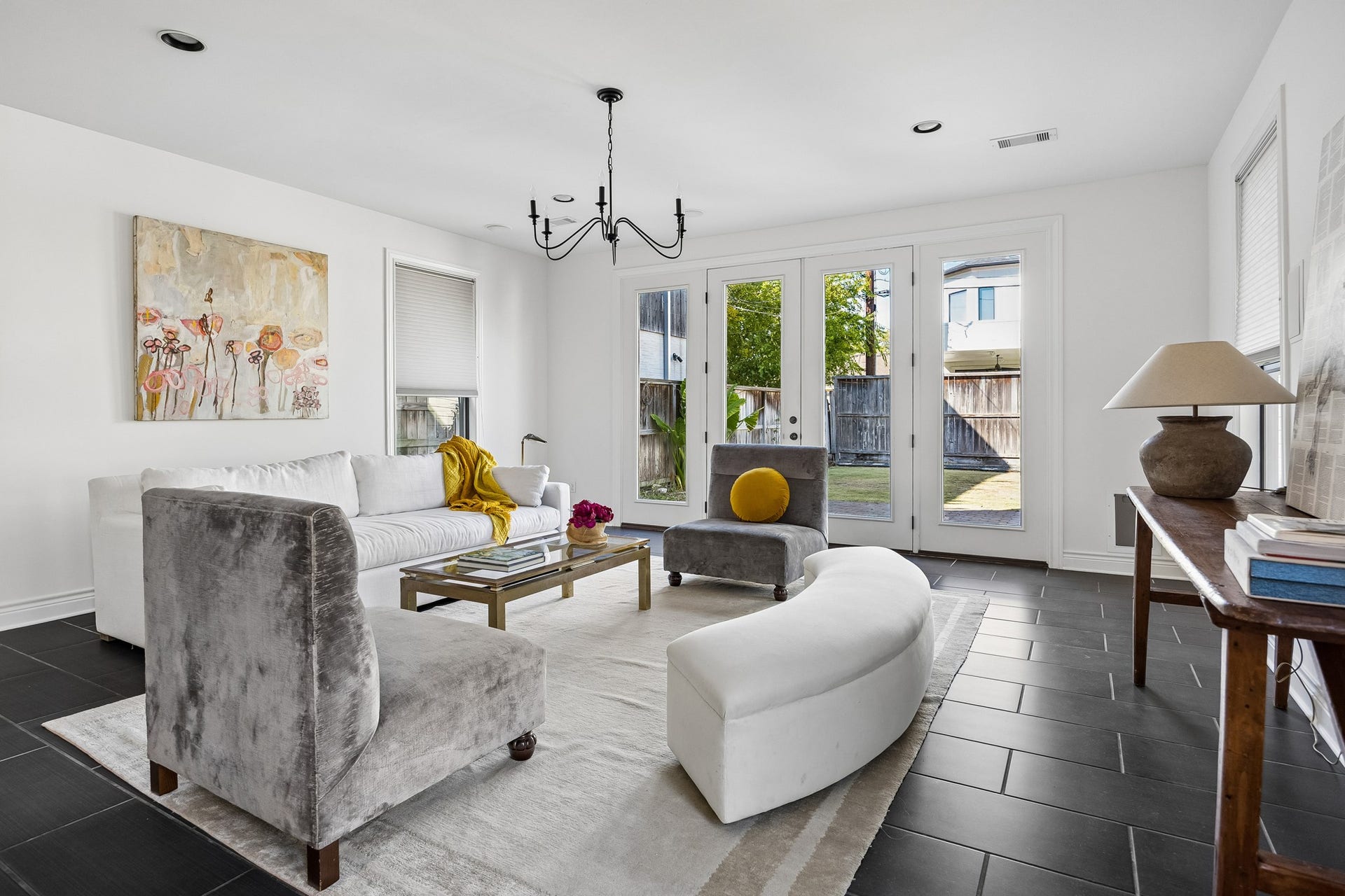 2144 Colquitt Street, Houston, TX 77098 2144 Colquitt Street, Houston, TX 77098