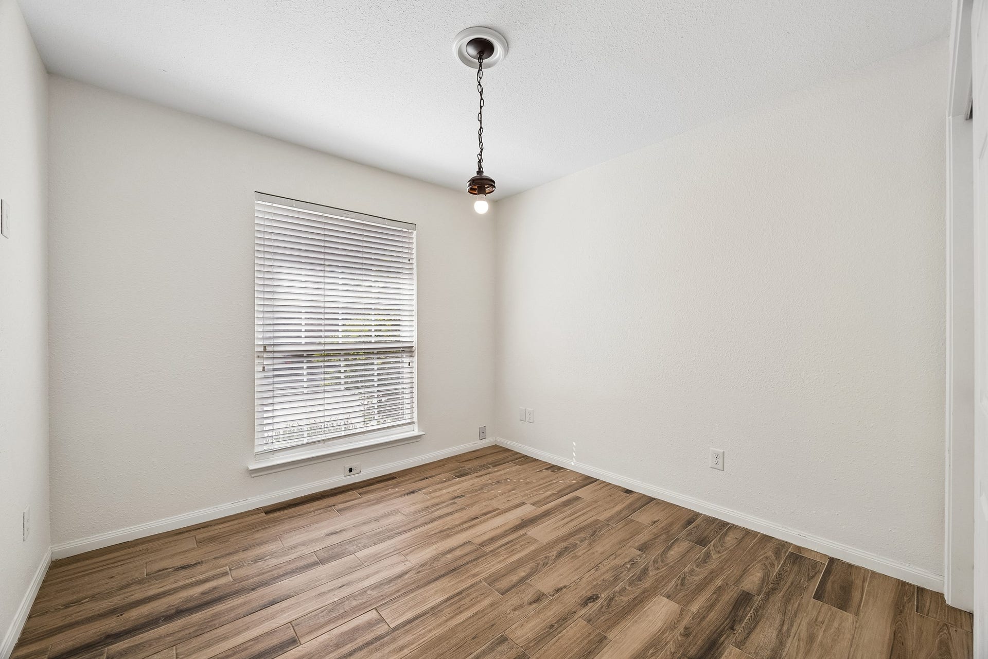 1880 White Oak Drive, #151, Houston, TX 77009