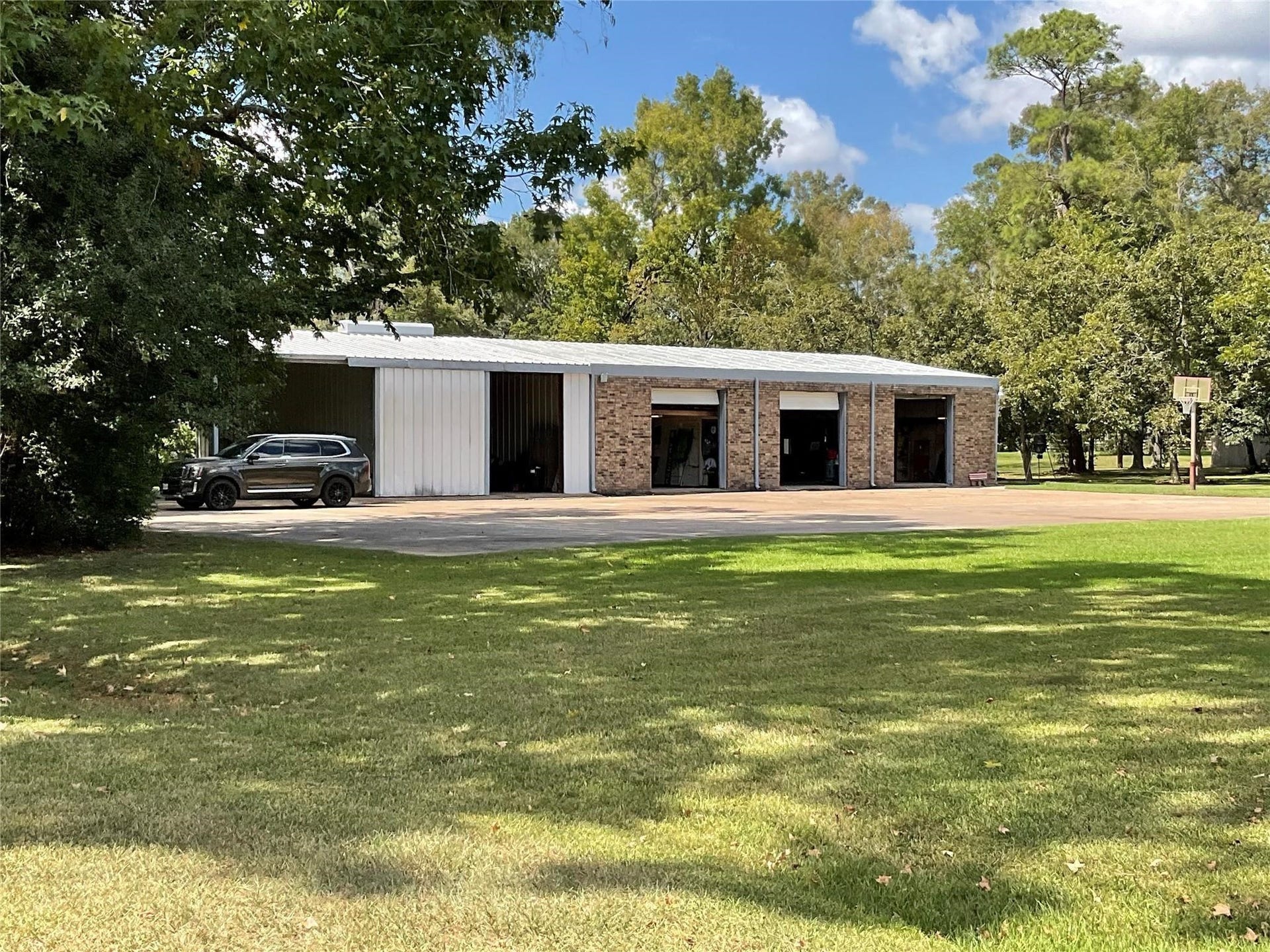 11411 Brandy Lane, Houston, TX 77044 11411 Brandy Lane, Houston, TX 77044