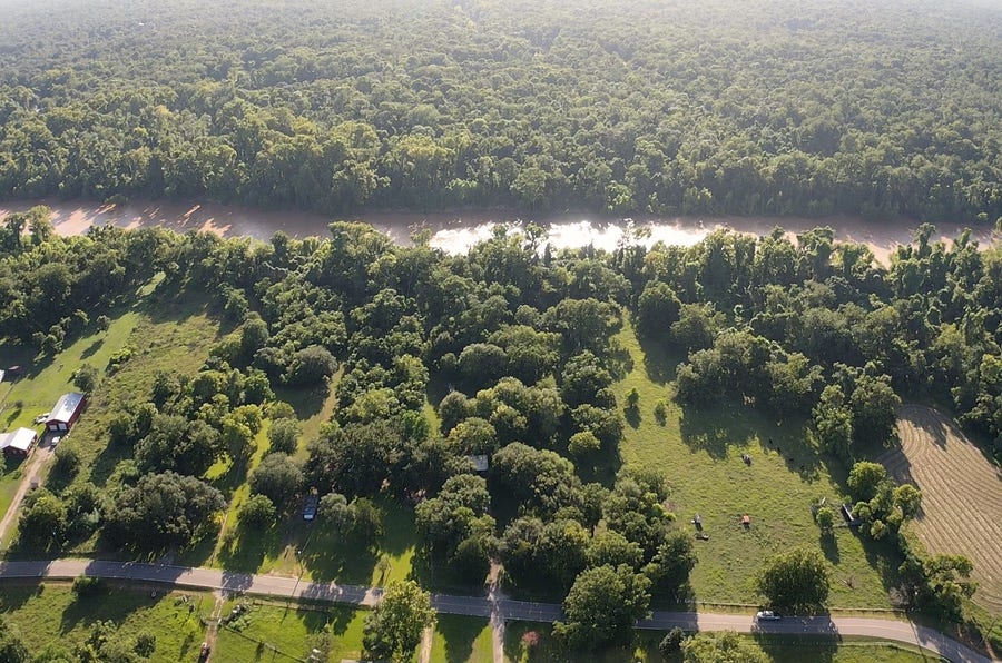 Property photo for 6114 County Road 42, Rosharon, TX