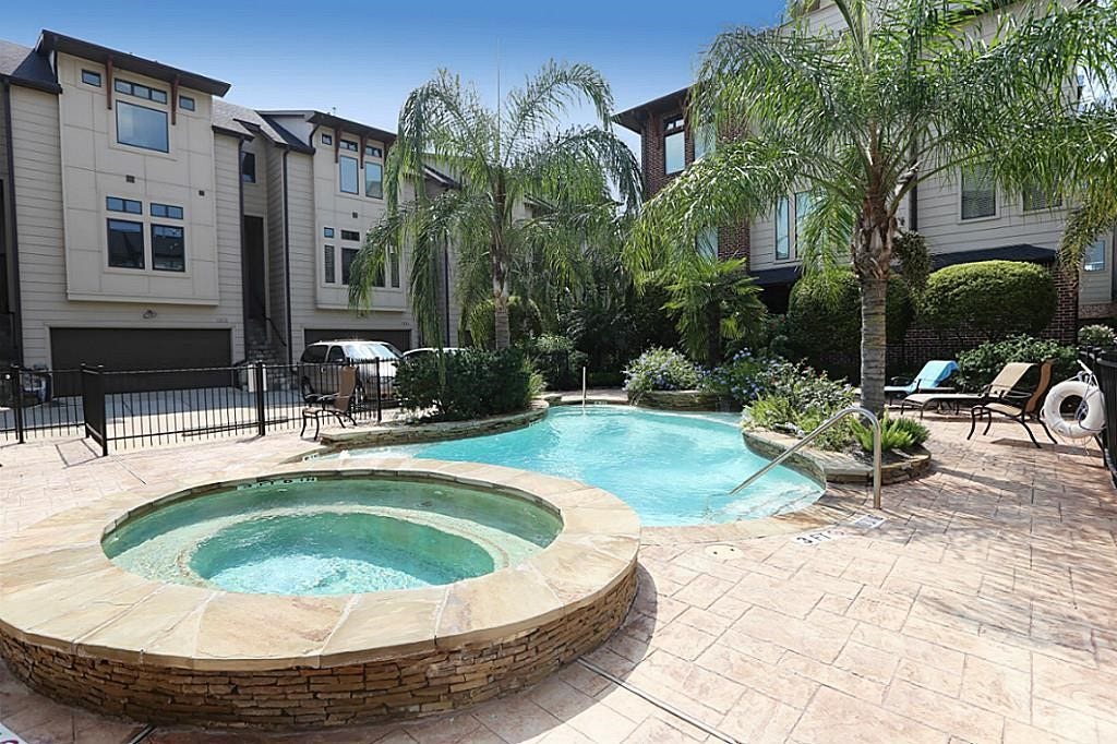 1921 Summer Street, Houston, TX 77007 1921 Summer Street, Houston, TX 77007