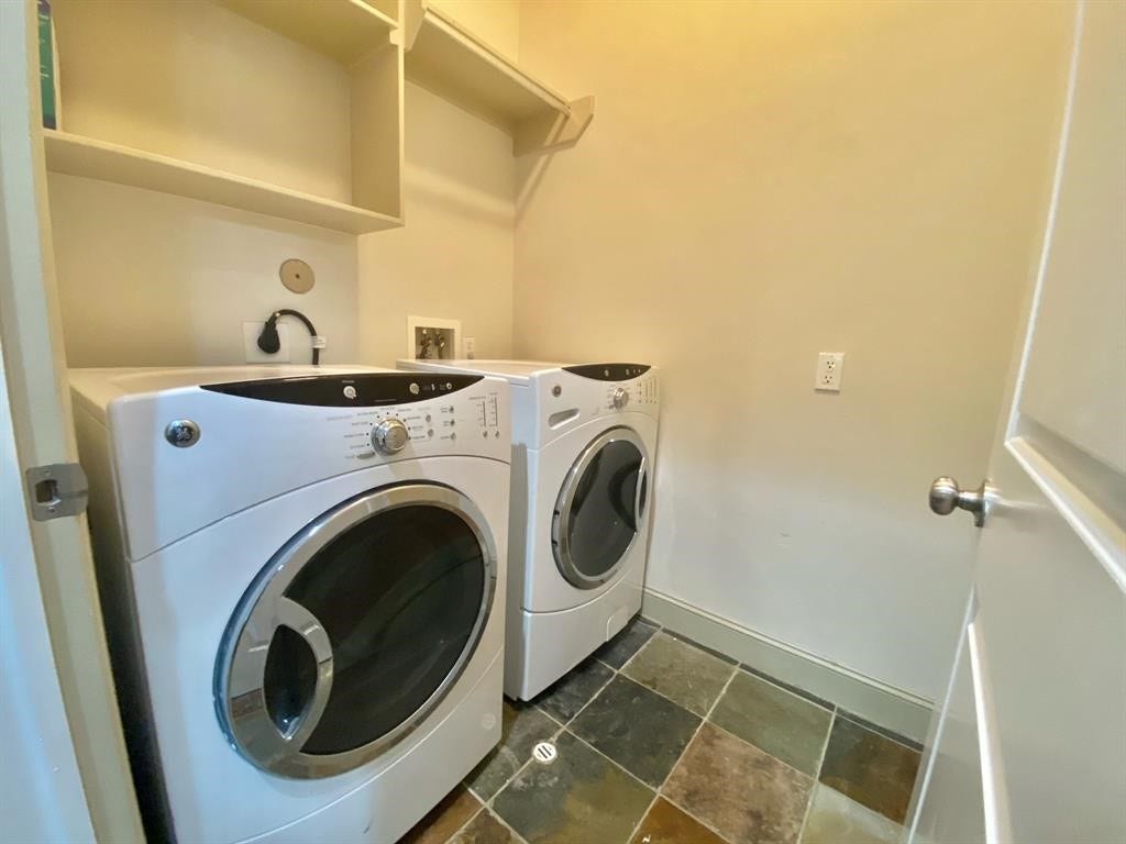 1921 Summer Street, Houston, TX 77007 1921 Summer Street, Houston, TX 77007