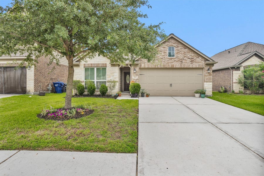Property photo for 29443 Ridge Clearing Trail, Spring, TX
