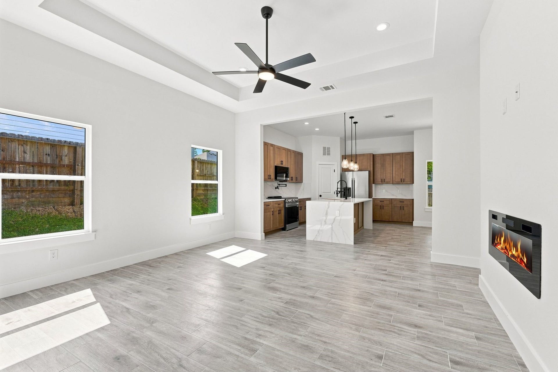 3020 Apache Street, Willis, TX 77378 3020 Apache Street, Willis, TX 77378