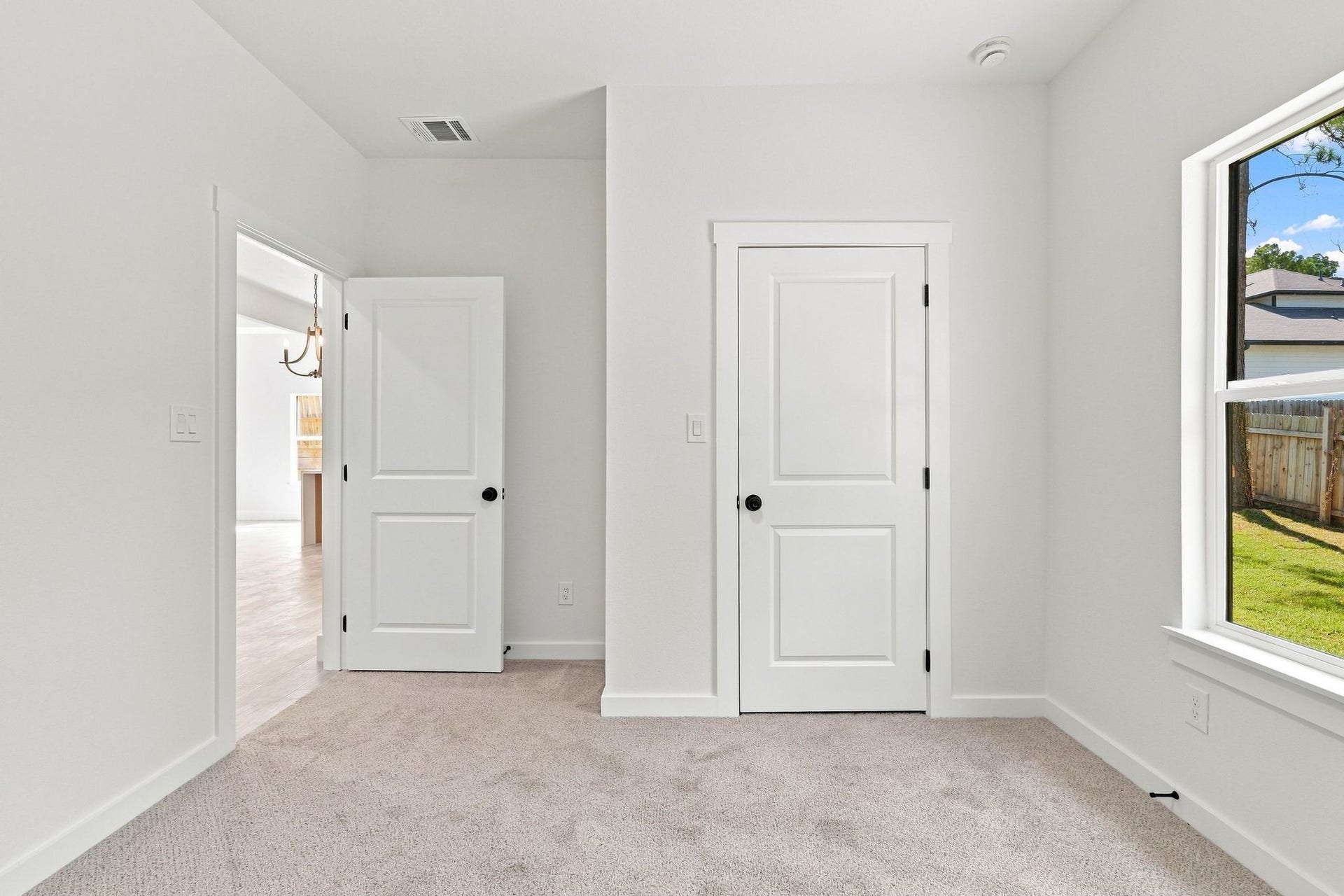 3020 Apache Street, Willis, TX 77378 3020 Apache Street, Willis, TX 77378