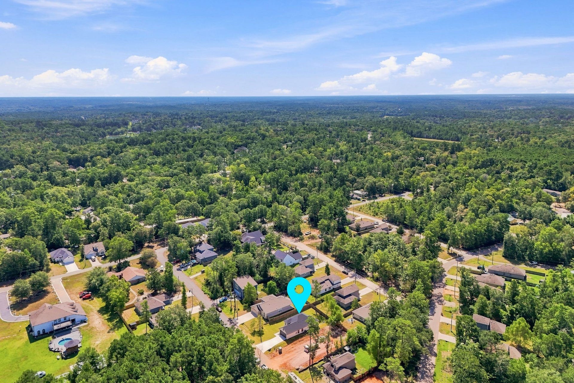 3020 Apache Street, Willis, TX 77378 3020 Apache Street, Willis, TX 77378