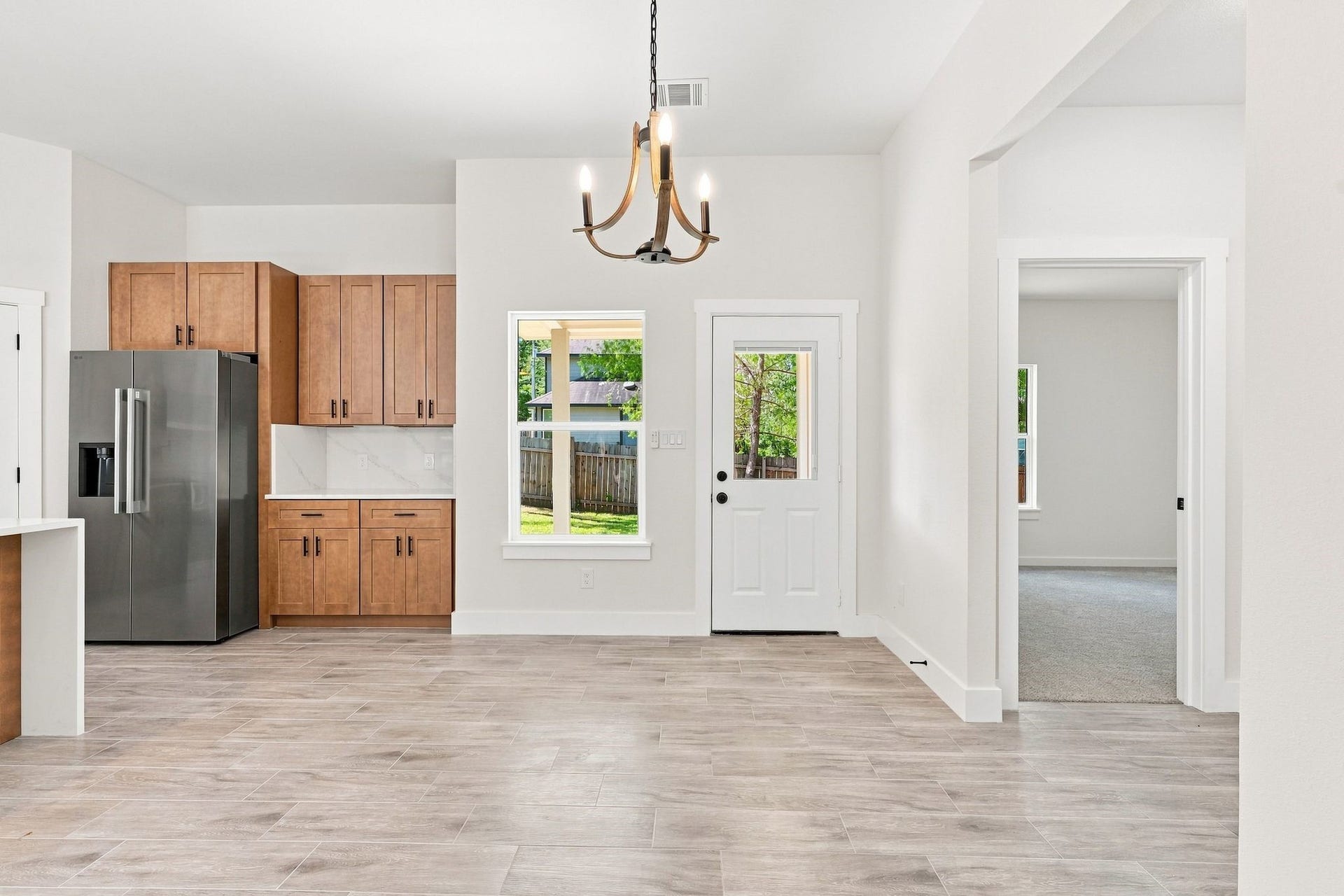 3020 Apache Street, Willis, TX 77378 3020 Apache Street, Willis, TX 77378