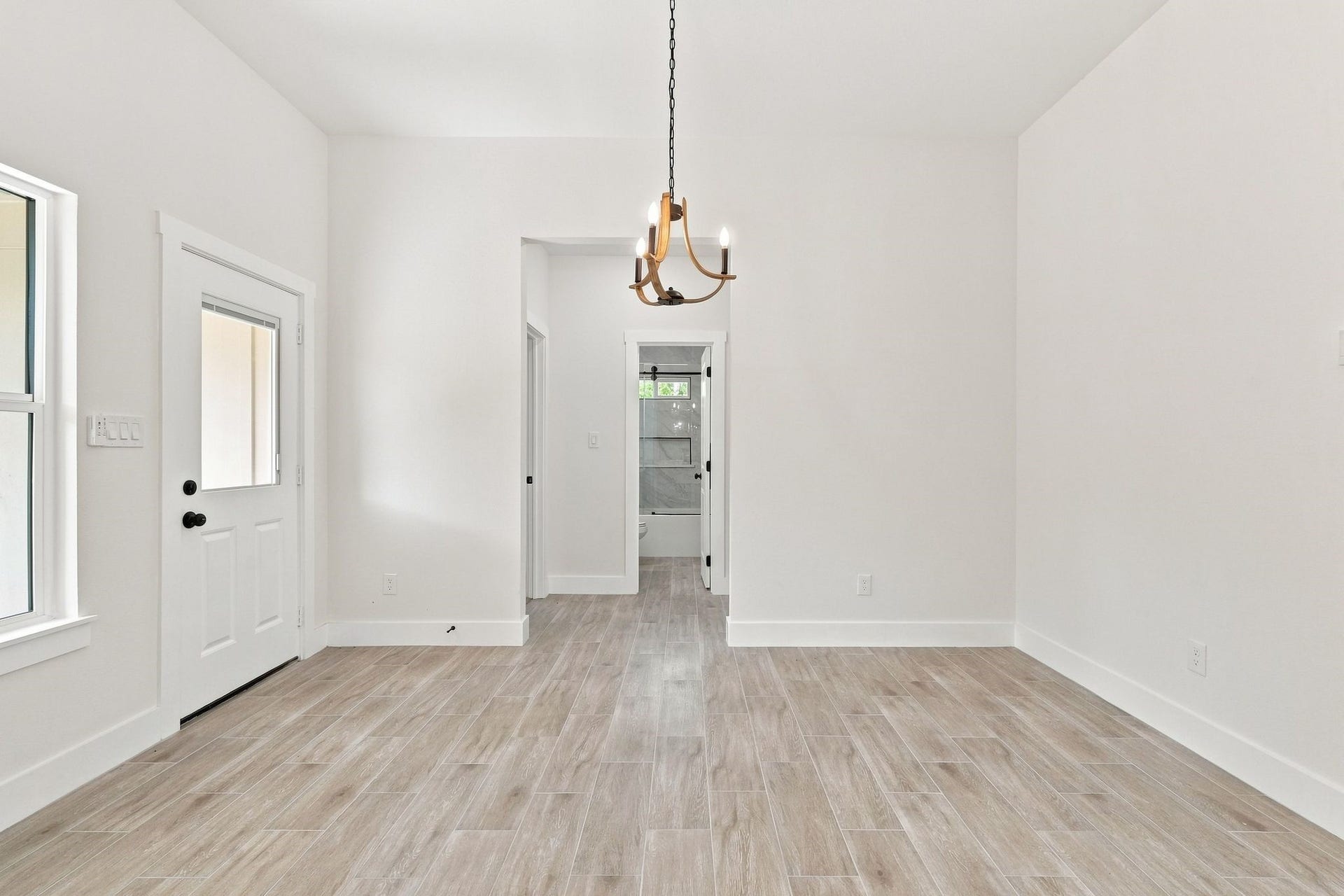 3020 Apache Street, Willis, TX 77378 3020 Apache Street, Willis, TX 77378