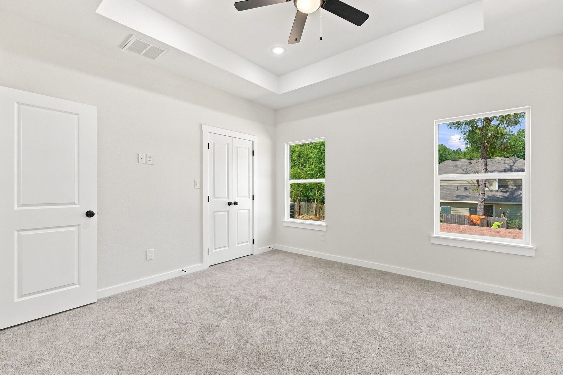3020 Apache Street, Willis, TX 77378 3020 Apache Street, Willis, TX 77378