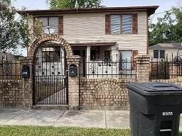 Property photo for 5619 Eskridge Street, #upstair, Houston, TX