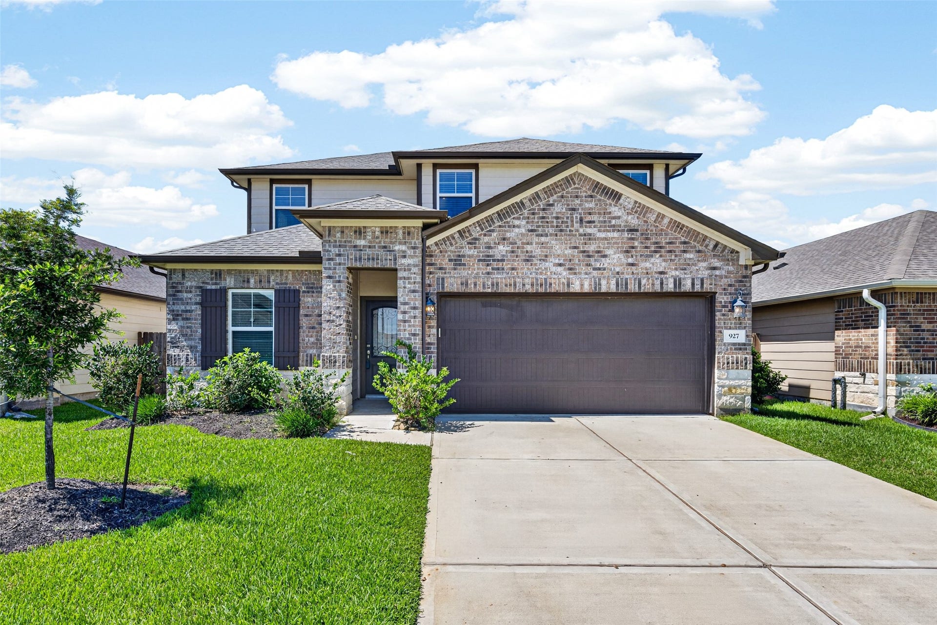 927 Cloverdale Drive, Rosharon, TX 77583 927 Cloverdale Drive, Rosharon, TX 77583