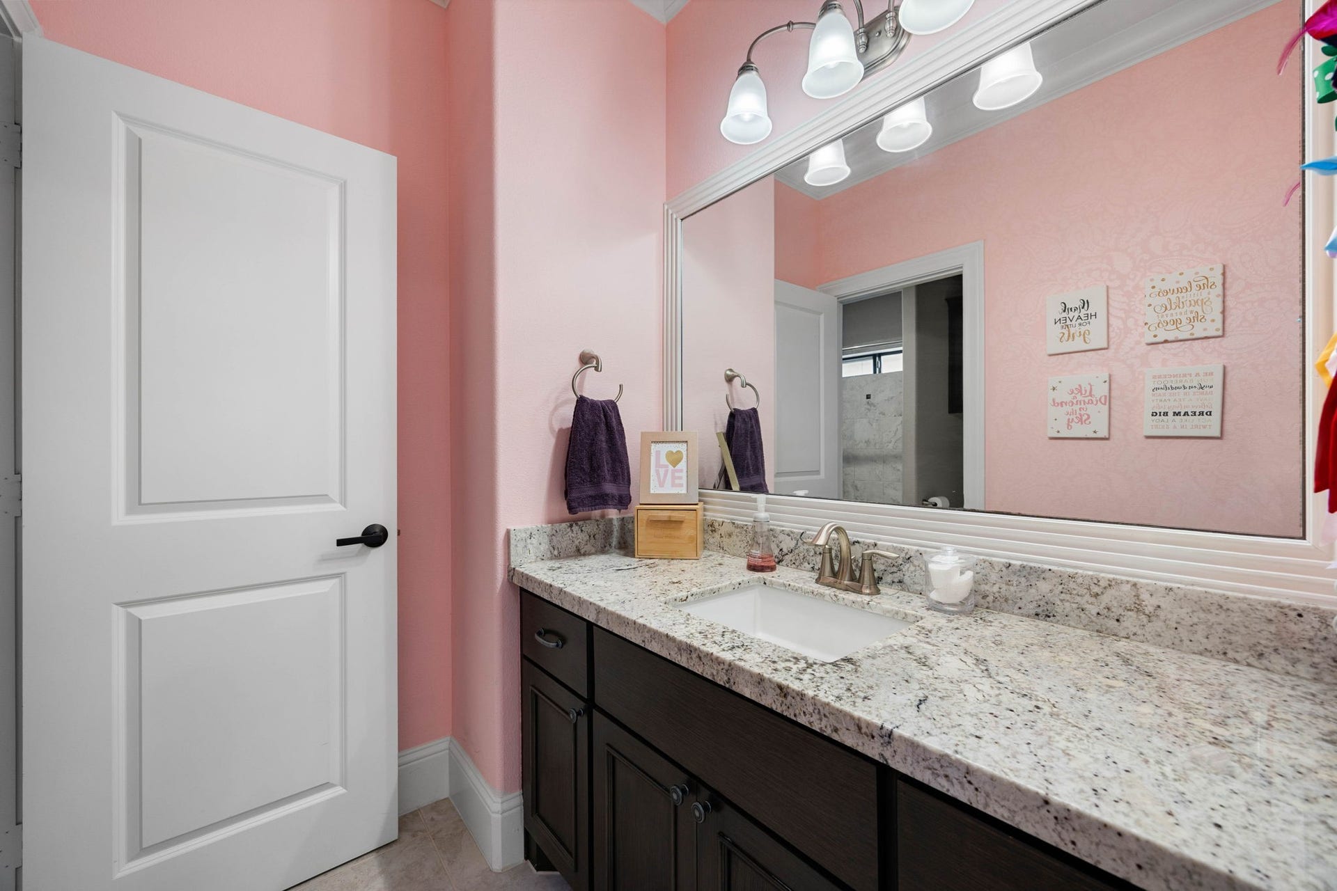 1847 Candlelight Place Drive, Houston, TX 77018 1847 Candlelight Place Drive, Houston, TX 77018