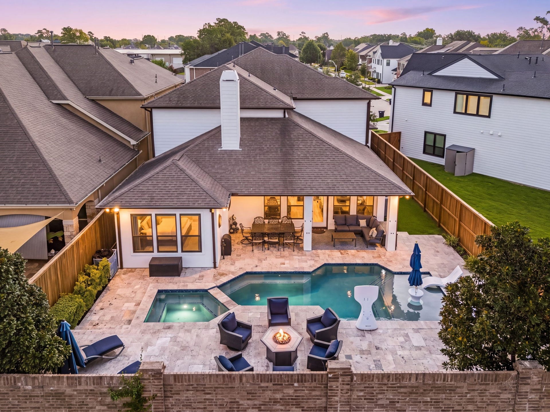 1847 Candlelight Place Drive, Houston, TX 77018 1847 Candlelight Place Drive, Houston, TX 77018