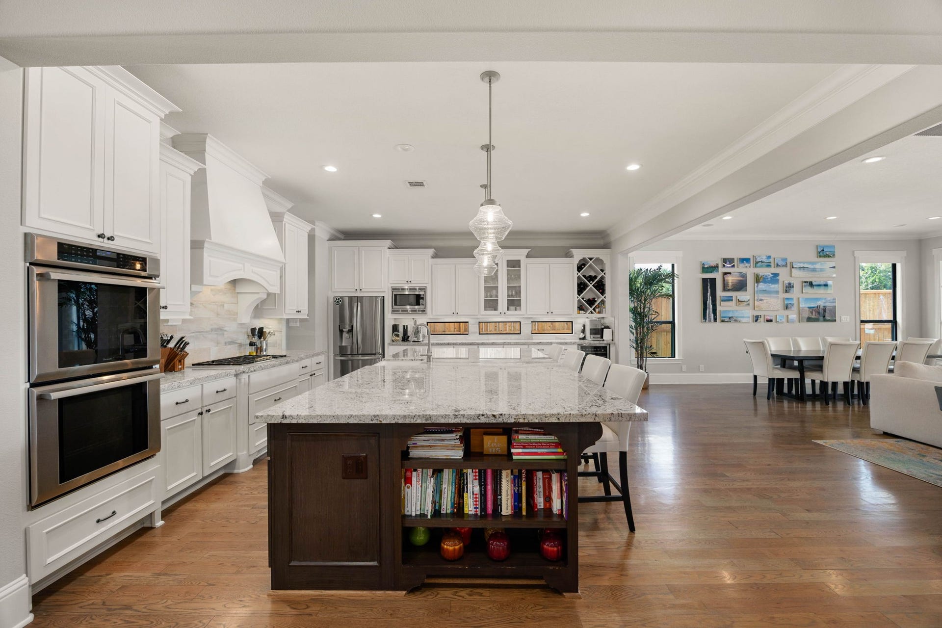 1847 Candlelight Place Drive, Houston, TX 77018 1847 Candlelight Place Drive, Houston, TX 77018