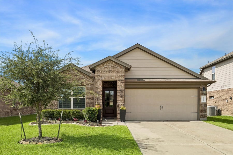 Property photo for 29523 Patricias Way, Katy, TX
