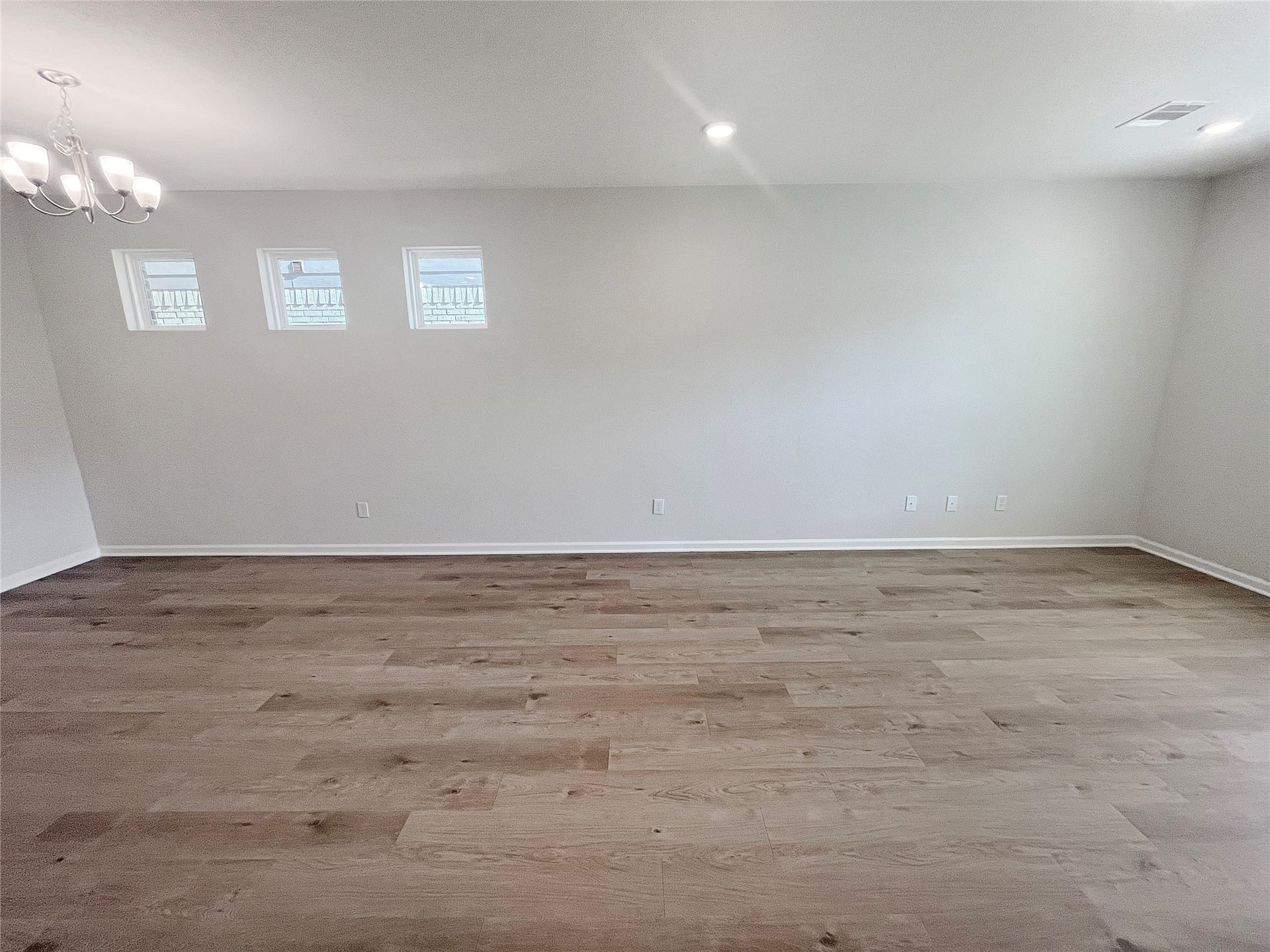 649 Cherry Tree Drive, La Marque, TX 77568 The Robin II- Family Room. Sample image to be used for example only, colors, options and upgrades vary.