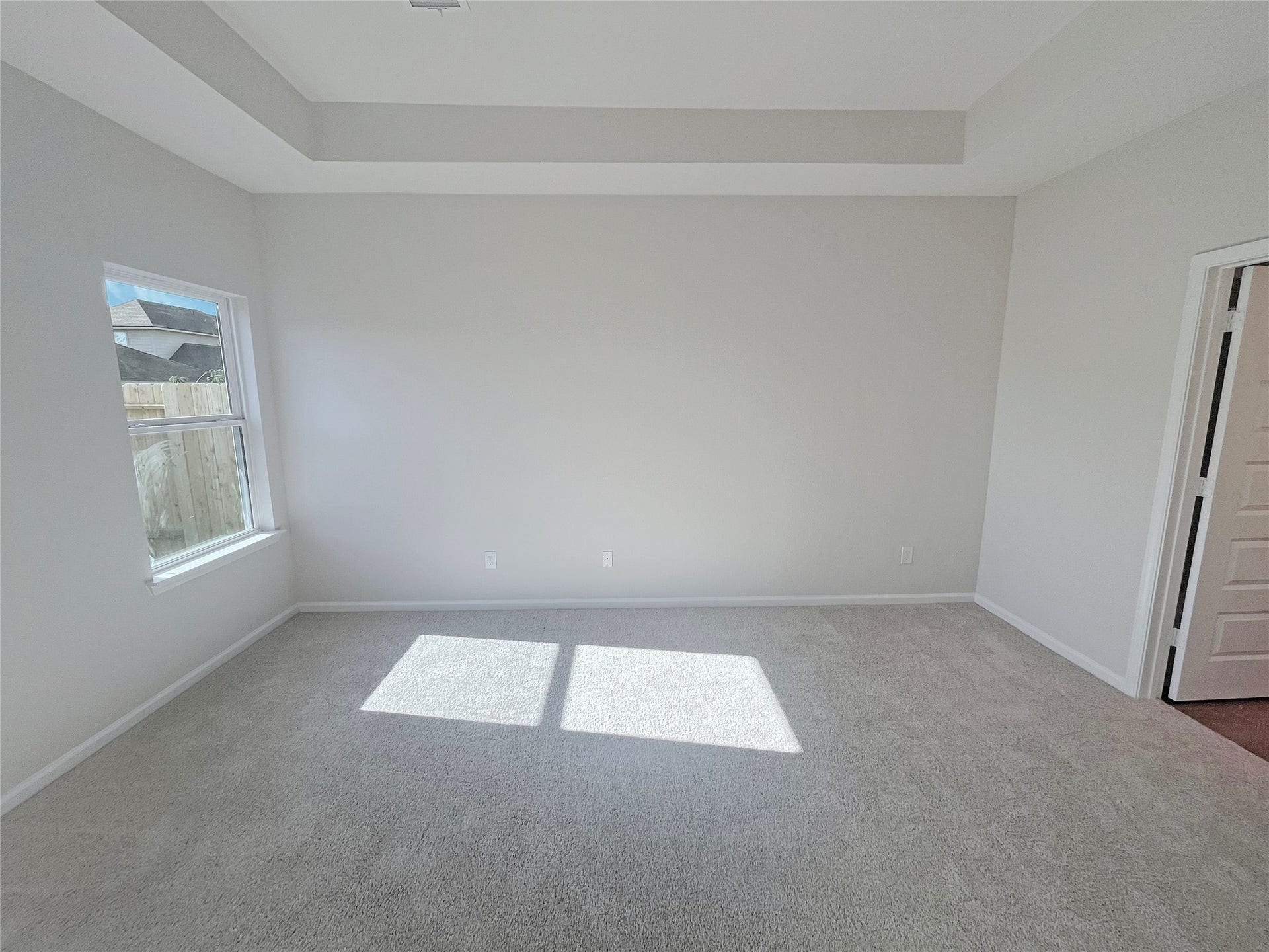 649 Cherry Tree Drive, La Marque, TX 77568 The Robin II- Primary Suite, Tray Ceiling not included. Sample image to be used for example only, colors, options and upgrades vary.