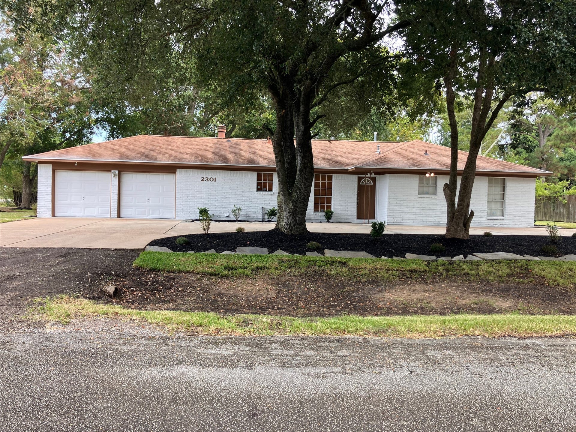 2301 Williams Drive, La Marque, TX 77568 2301 Williams Drive, La Marque, TX 77568