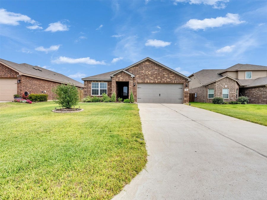 Property photo for 412 Maple Fawn Drive, Katy, TX