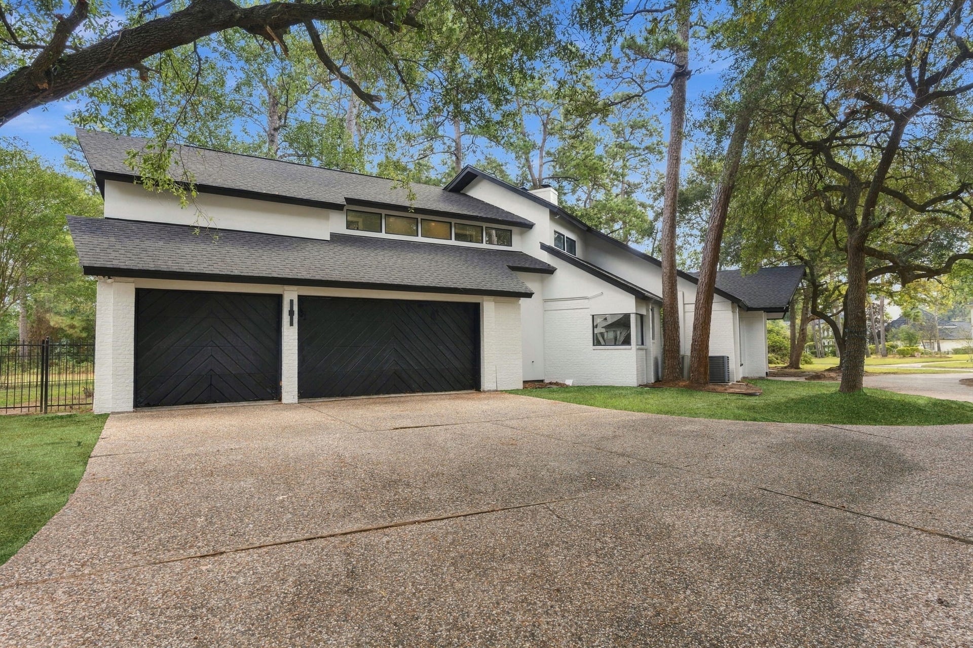 3 Rain Fern Court, The Woodlands, TX 77380 3 Rain Fern Court, The Woodlands, TX 77380