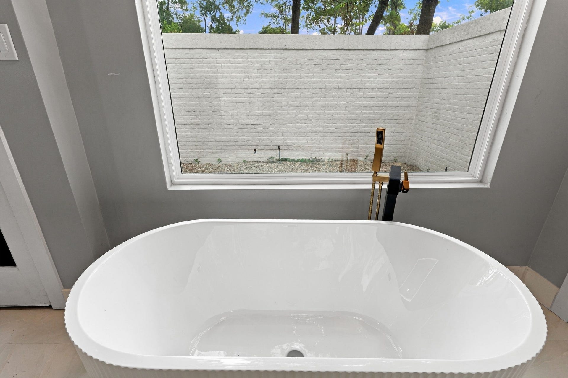 3 Rain Fern Court, The Woodlands, TX 77380 3 Rain Fern Court, The Woodlands, TX 77380