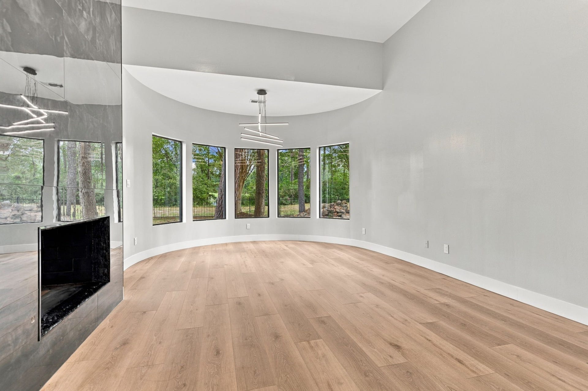 3 Rain Fern Court, The Woodlands, TX 77380 3 Rain Fern Court, The Woodlands, TX 77380