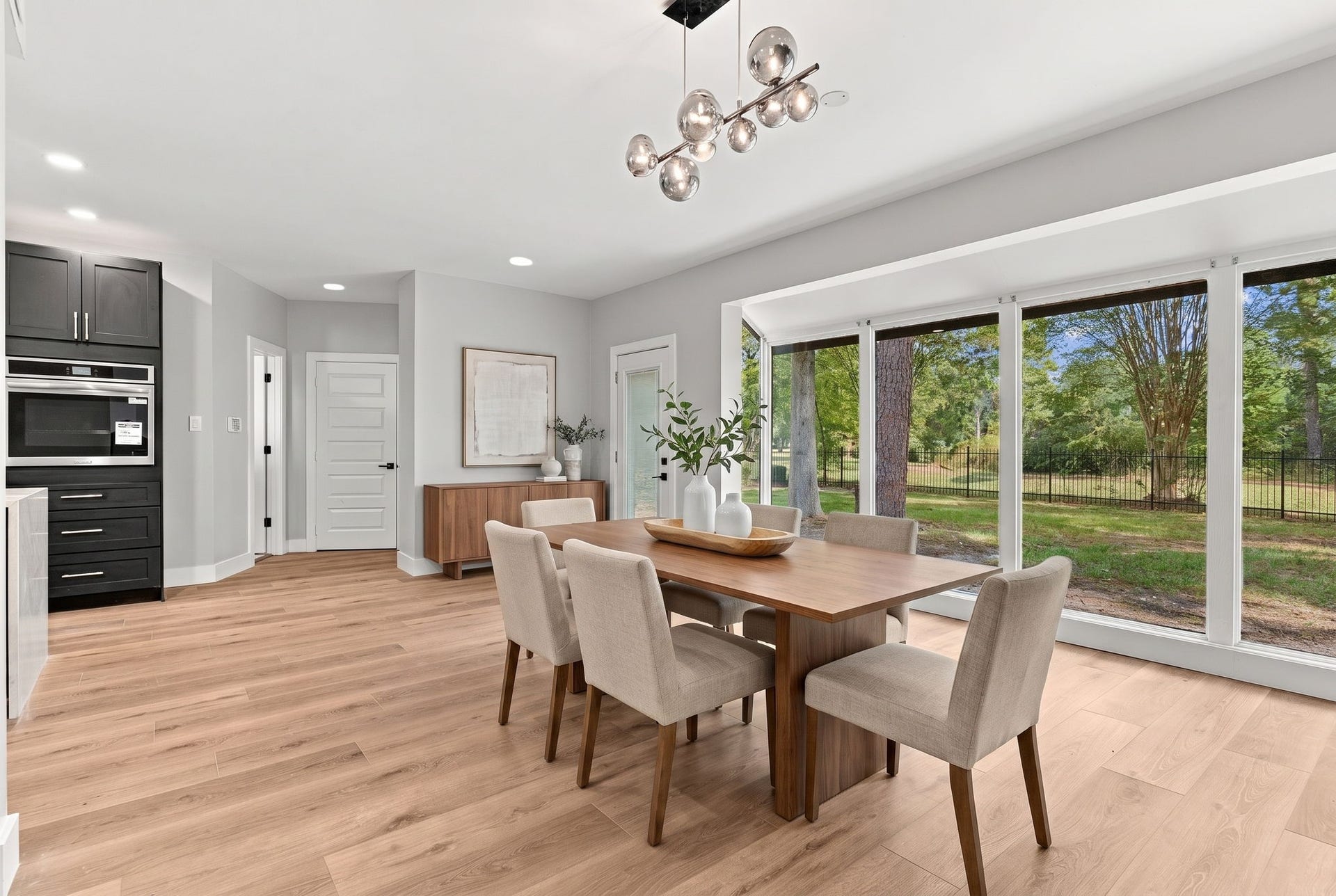 3 Rain Fern Court, The Woodlands, TX 77380 Virtually staged