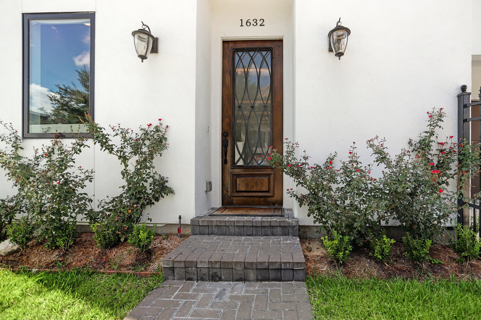 1632 Potomac Drive, Houston, TX 77057 1632 Potomac Drive, Houston, TX 77057
