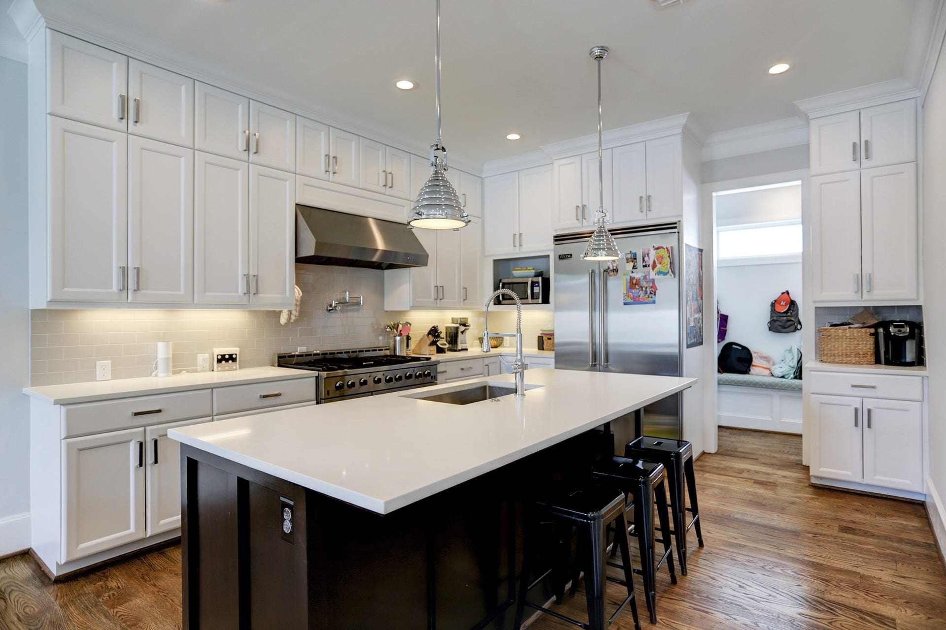 1632 Potomac Drive, Houston, TX 77057 1632 Potomac Drive, Houston, TX 77057
