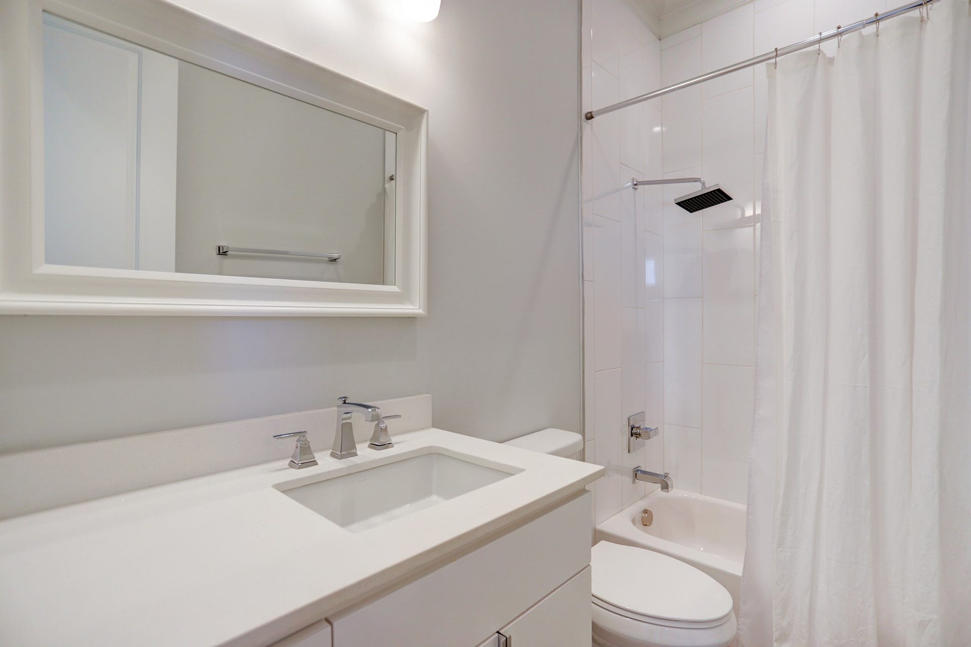 1632 Potomac Drive, Houston, TX 77057 1632 Potomac Drive, Houston, TX 77057