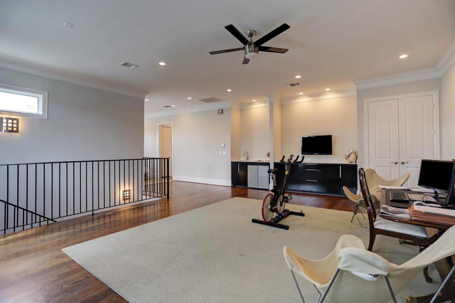 1632 Potomac Drive, Houston, TX 77057 1632 Potomac Drive, Houston, TX 77057