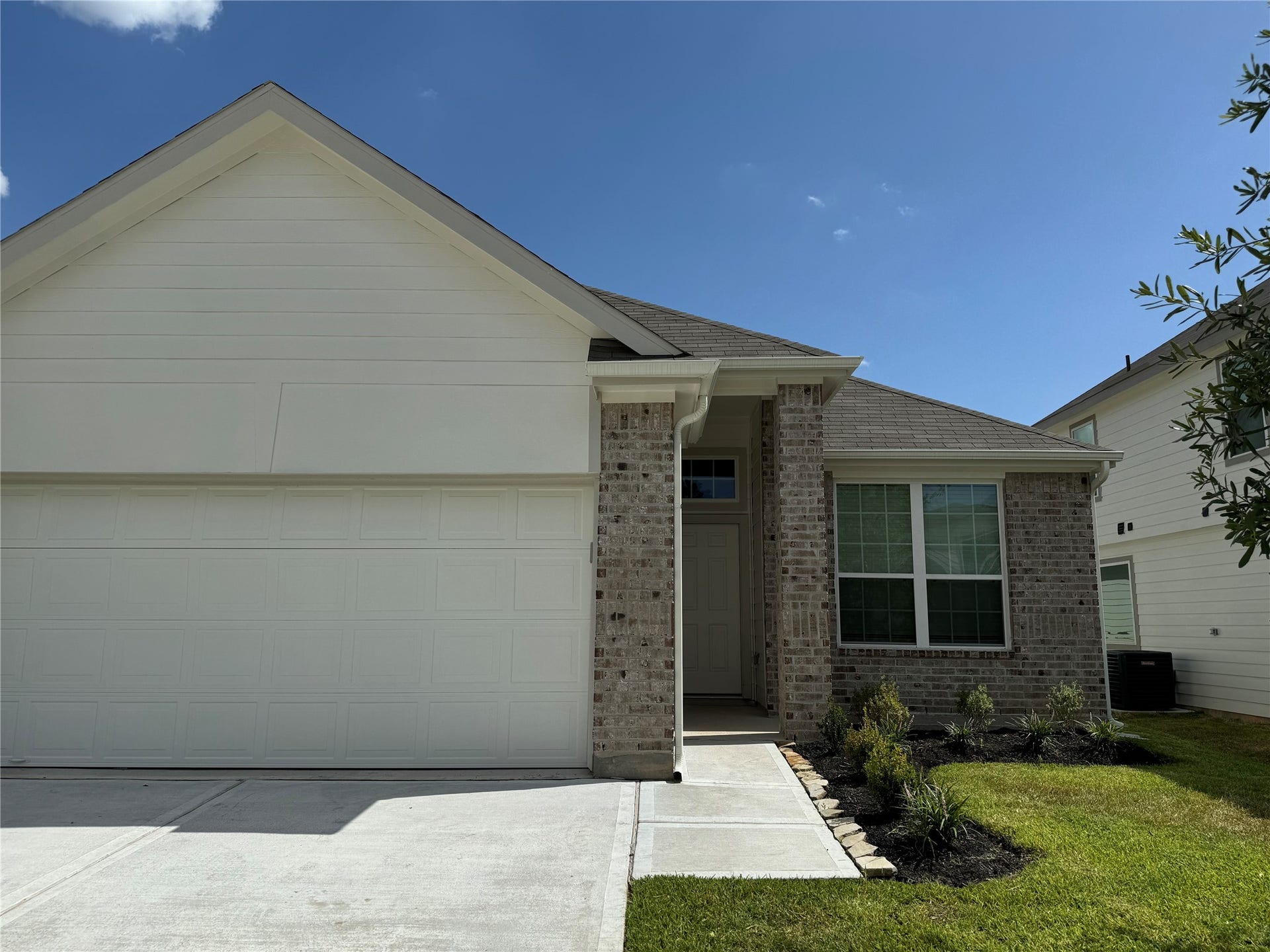 2839 Jacqueline Lane, Conroe, TX 77304 2839 Jacqueline Lane, Conroe, TX 77304