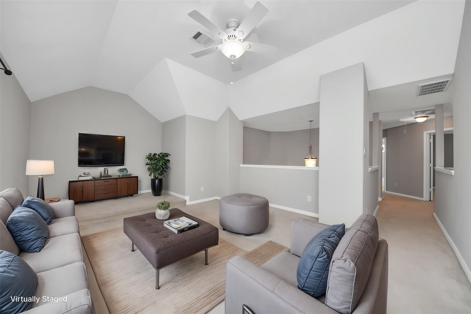 6114 Hollydale Ridge Lane, Katy, TX 77494 Virtually staged - upstairs living space