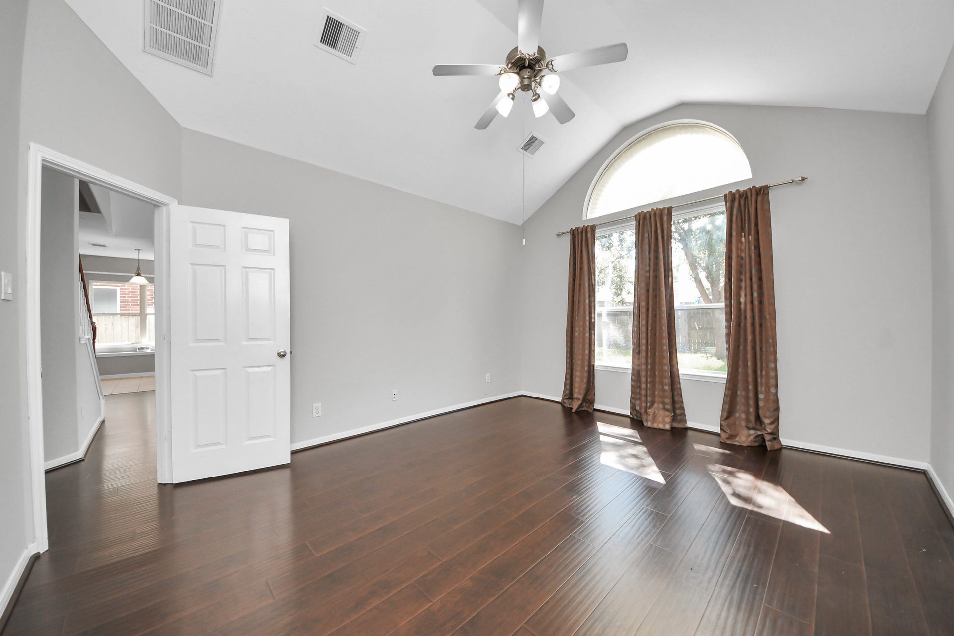 6114 Hollydale Ridge Lane, Katy, TX 77494 Primary bedroom