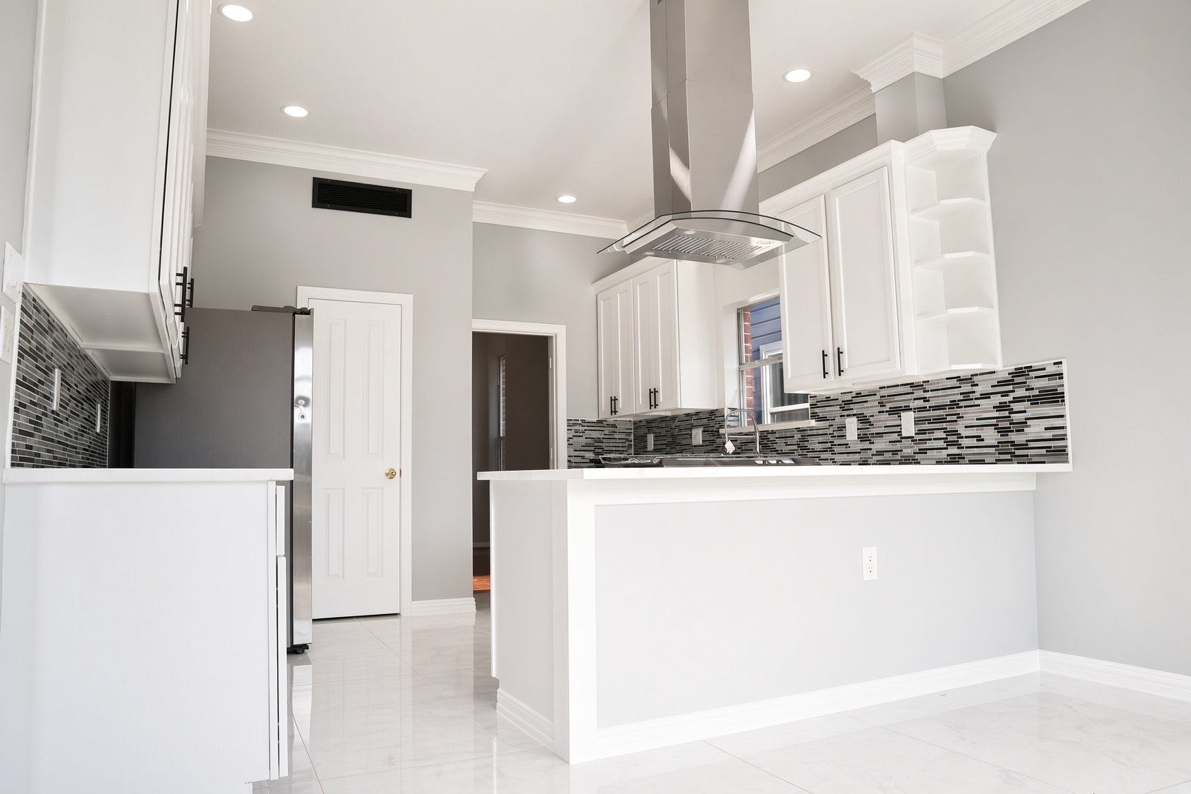 114 Oyster Creek Drive, Sugar Land, TX 77478 Beautiful Kitchen