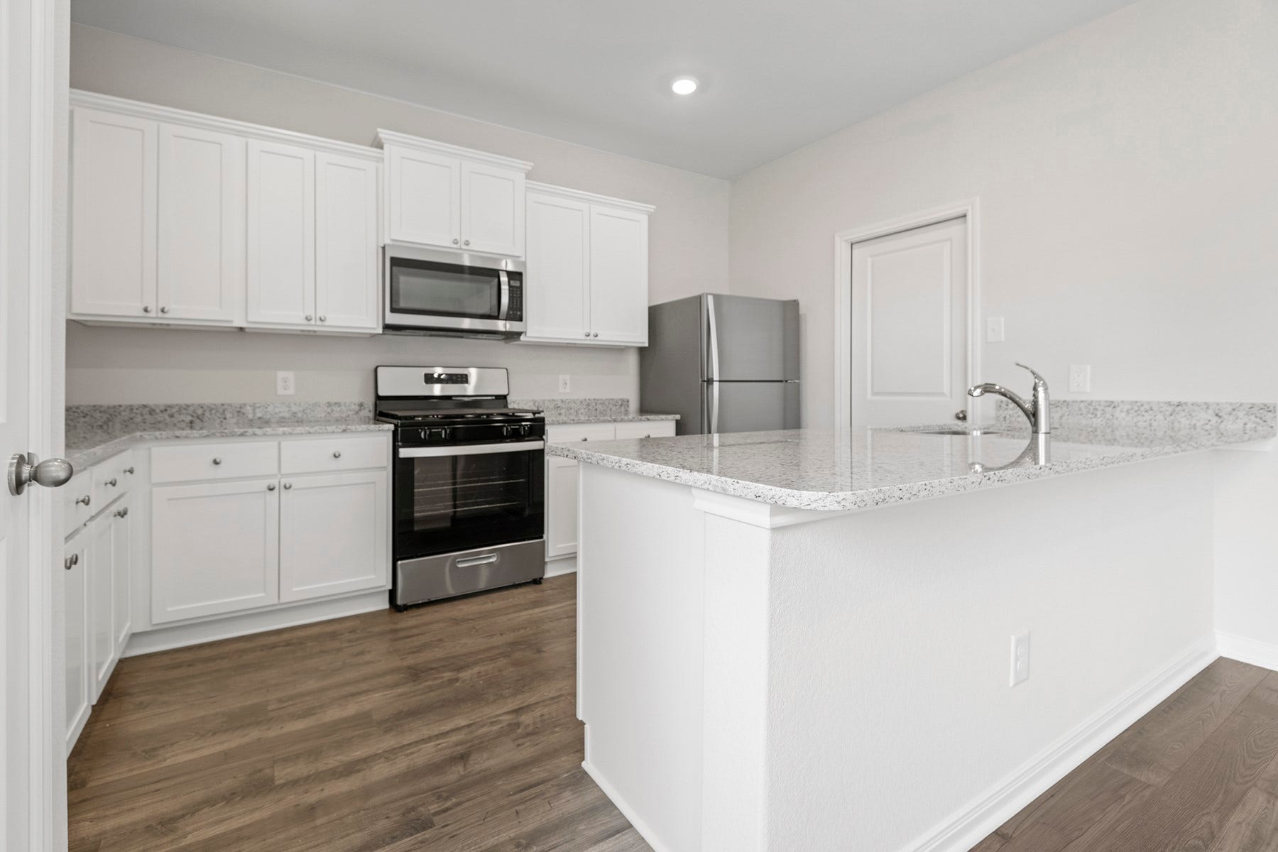 5758 Wild Iris Drive, Magnolia, TX 77354 5758 Wild Iris Drive, Magnolia, TX 77354