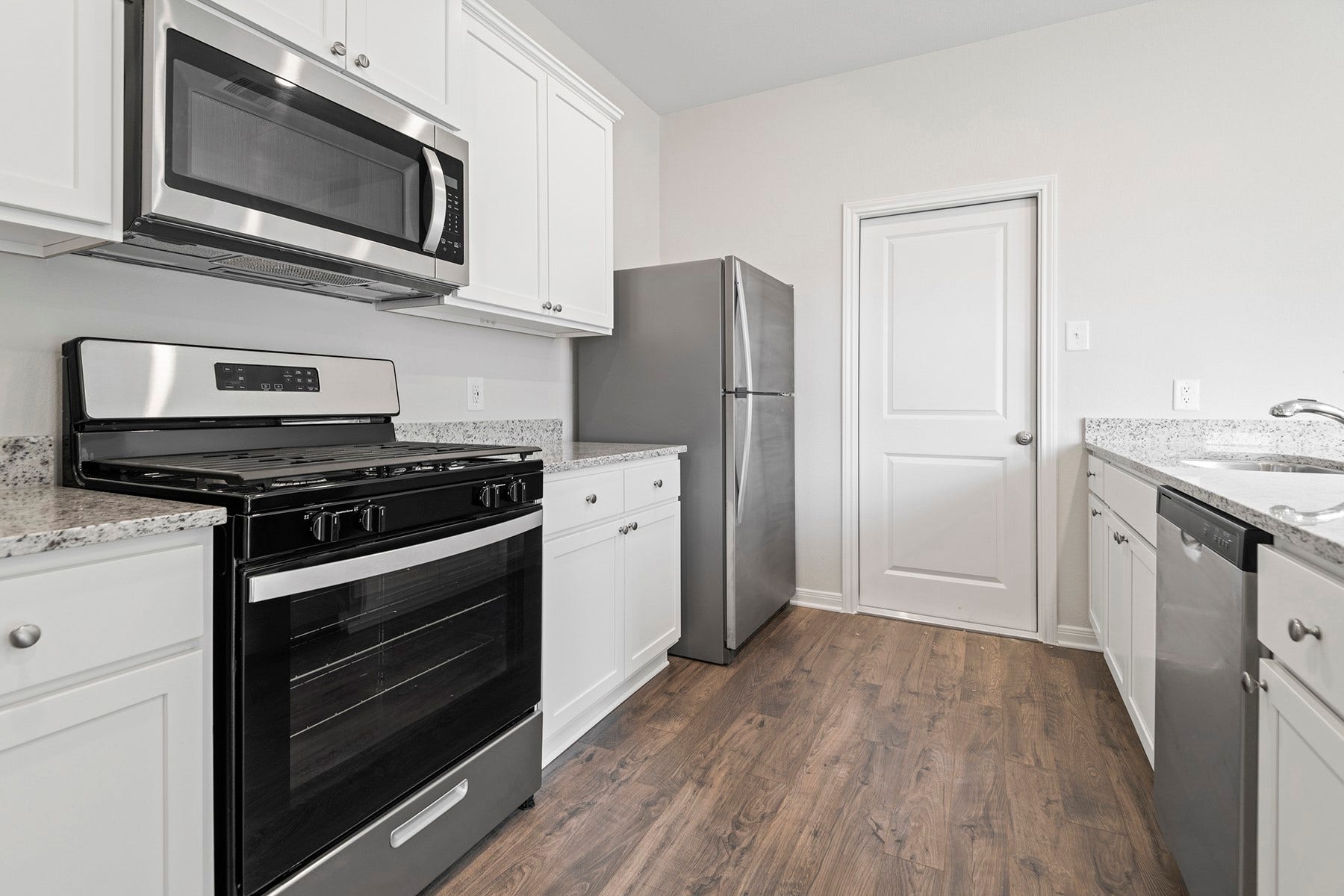 5758 Wild Iris Drive, Magnolia, TX 77354 5758 Wild Iris Drive, Magnolia, TX 77354